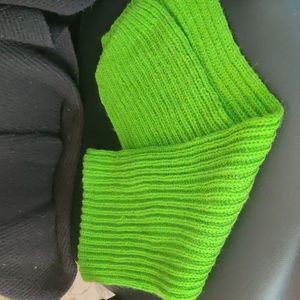 Beautiful Green knitted  Scraf